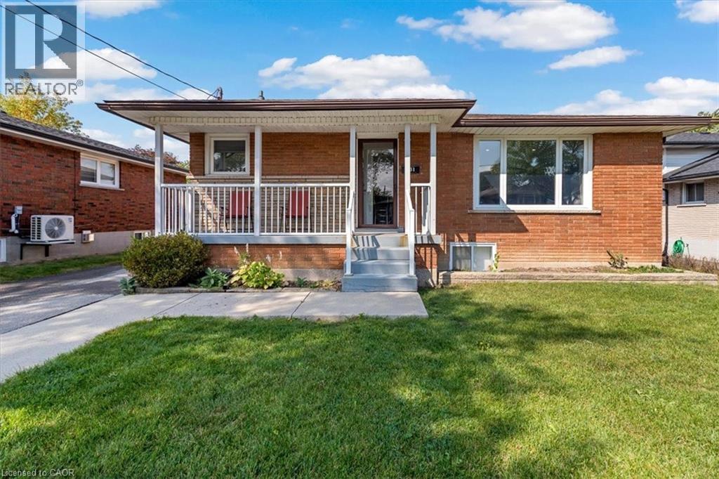 161 Hoover Crescent Unit# Main, Hamilton, Ontario  L9A 3H2 - Photo 2 - 40773441