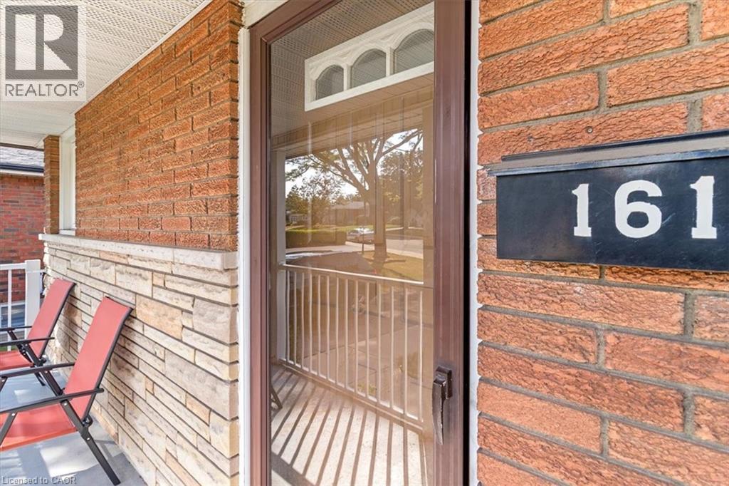 161 Hoover Crescent Unit# Main, Hamilton, Ontario  L9A 3H2 - Photo 5 - 40773441