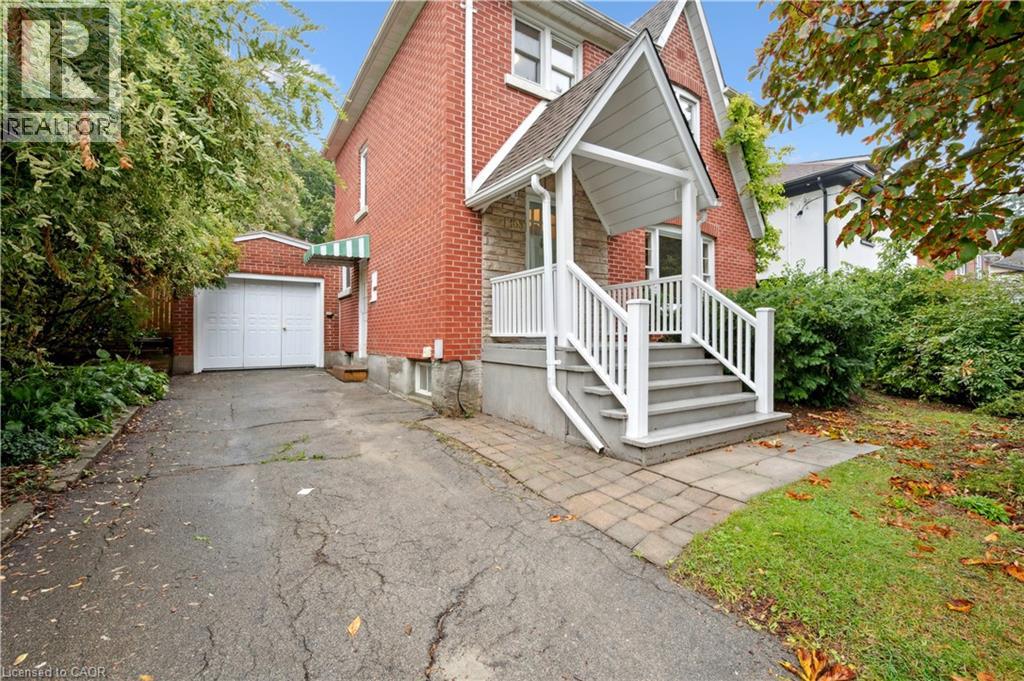 103 Dunbar Road S, Waterloo, Ontario  N2L 2E4 - Photo 2 - 40762642