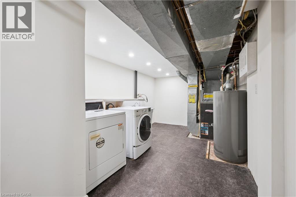 103 Dunbar Road S, Waterloo, Ontario  N2L 2E4 - Photo 38 - 40762642