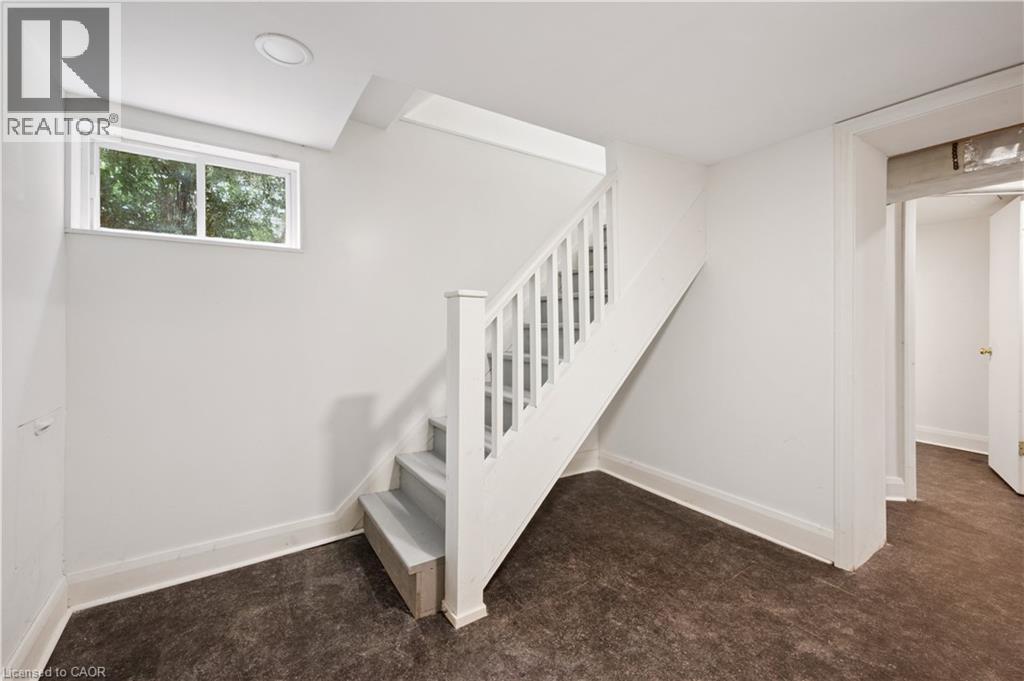103 Dunbar Road S, Waterloo, Ontario  N2L 2E4 - Photo 40 - 40762642