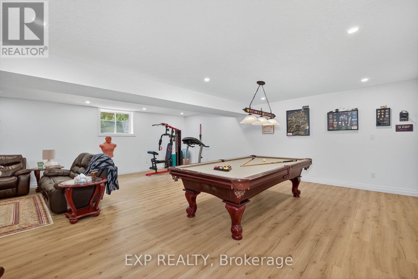 116 Spencer Avenue, Lucan Biddulph, Ontario  N0M 2J0 - Photo 10 - X12426635