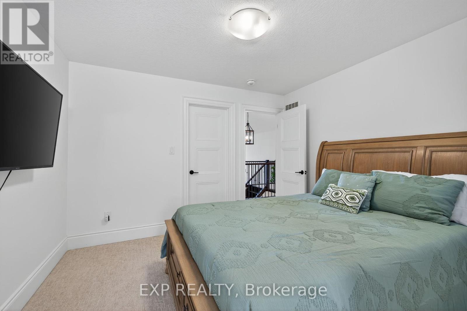 116 Spencer Avenue, Lucan Biddulph, Ontario  N0M 2J0 - Photo 28 - X12426635