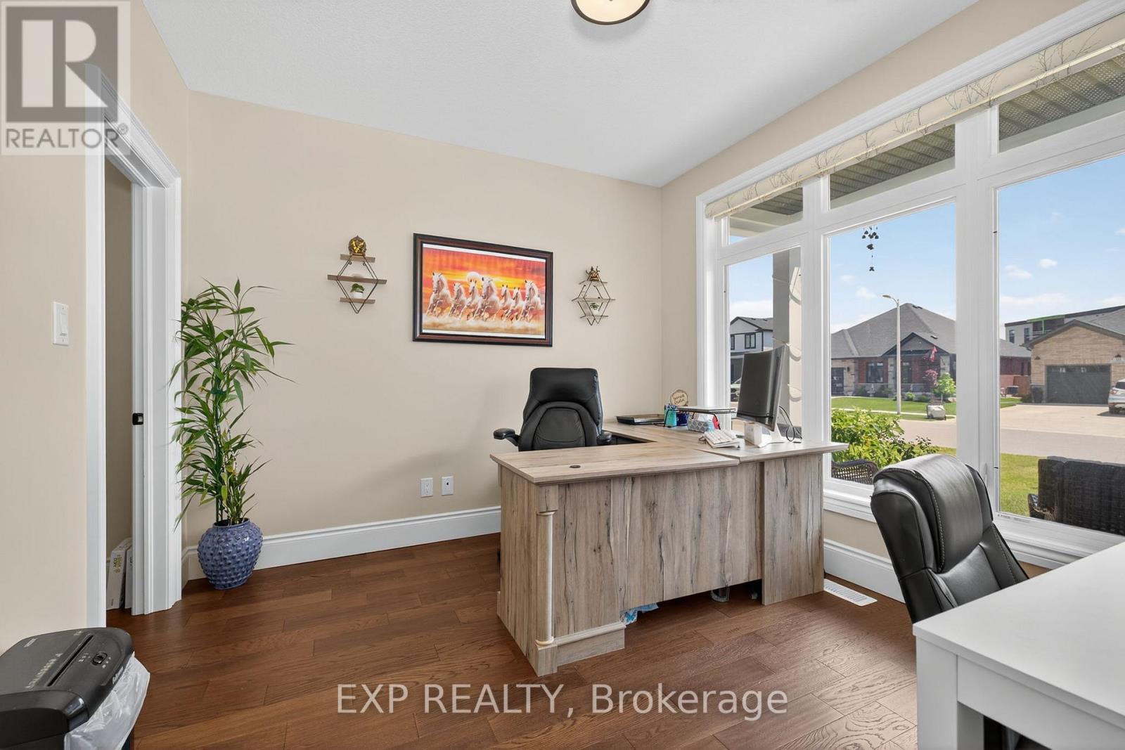 116 Spencer Avenue, Lucan Biddulph, Ontario  N0M 2J0 - Photo 35 - X12426635