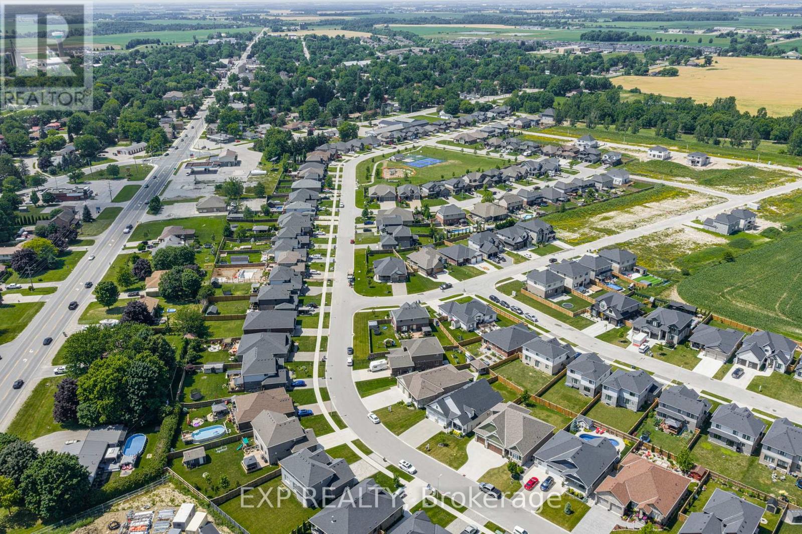 116 Spencer Avenue, Lucan Biddulph, Ontario  N0M 2J0 - Photo 45 - X12426635