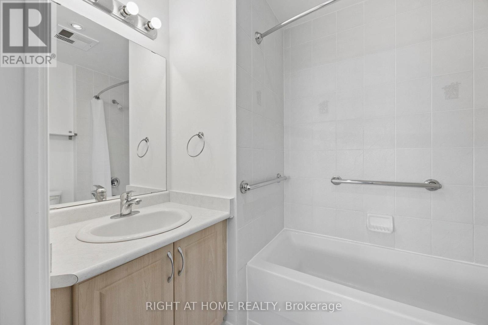 1203 - 225 Wellesley Street E, Toronto, Ontario  M4X 1X8 - Photo 30 - C12426470