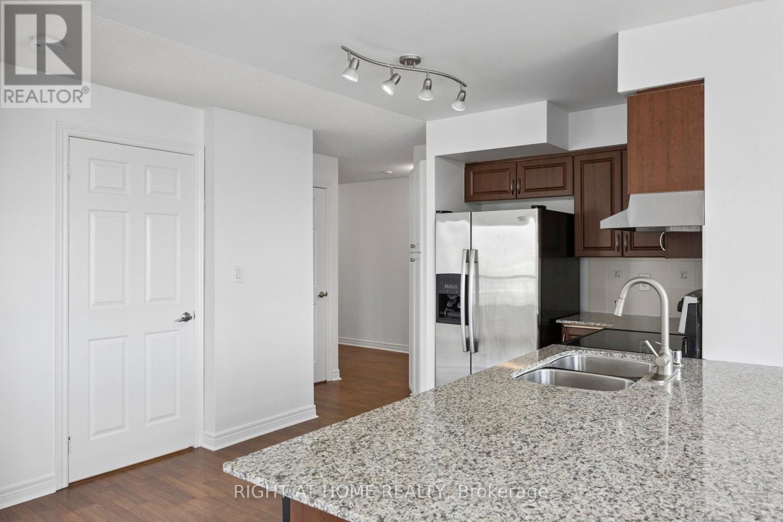 1203 - 225 Wellesley Street E, Toronto, Ontario  M4X 1X8 - Photo 31 - C12426470