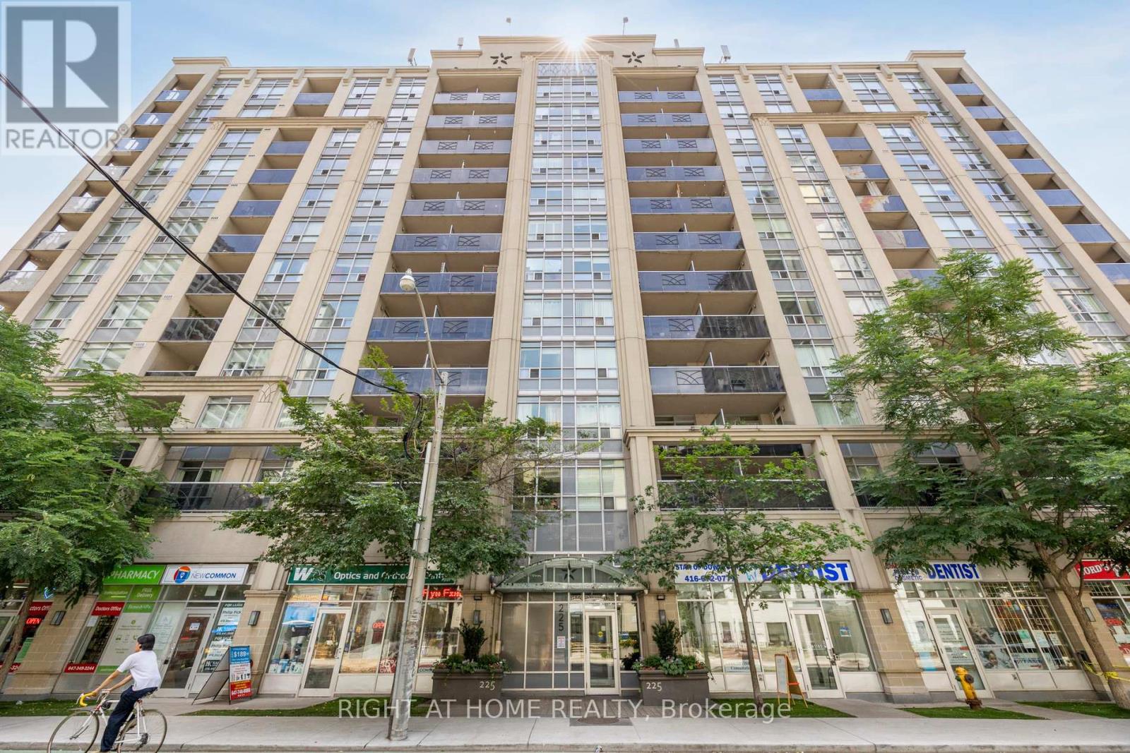 1203 - 225 Wellesley Street E, Toronto, Ontario  M4X 1X8 - Photo 47 - C12426470