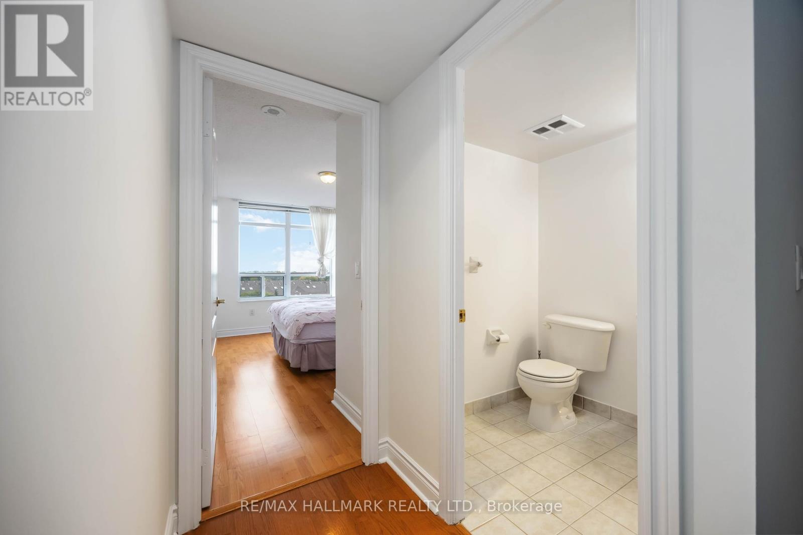 705 - 880 Grandview Way, Toronto, Ontario  M2N 7B2 - Photo 18 - C12426515