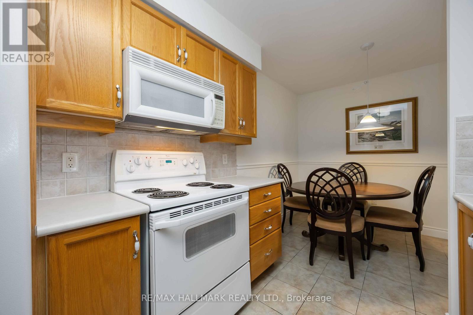 705 - 880 Grandview Way, Toronto, Ontario  M2N 7B2 - Photo 8 - C12426515