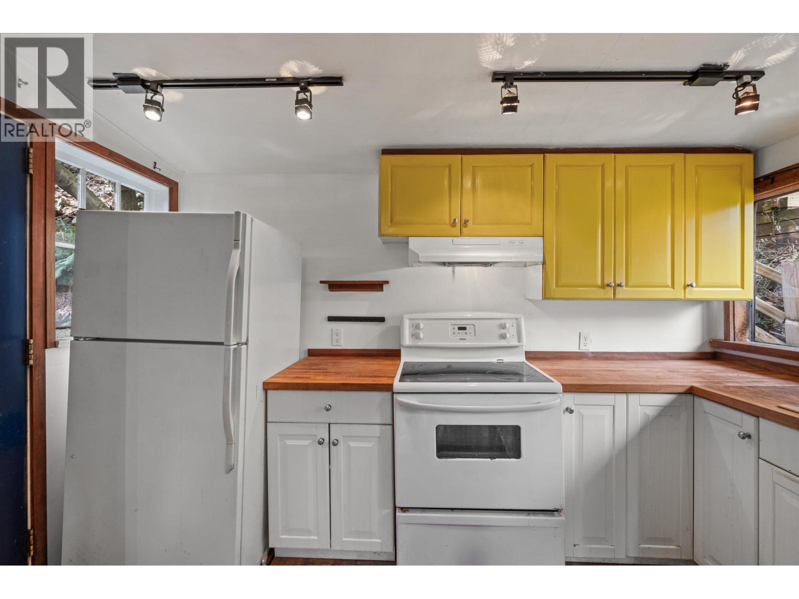 1312 Hillcrest Road, Bowen Island, British Columbia  V0N 1G1 - Photo 14 - R3052236
