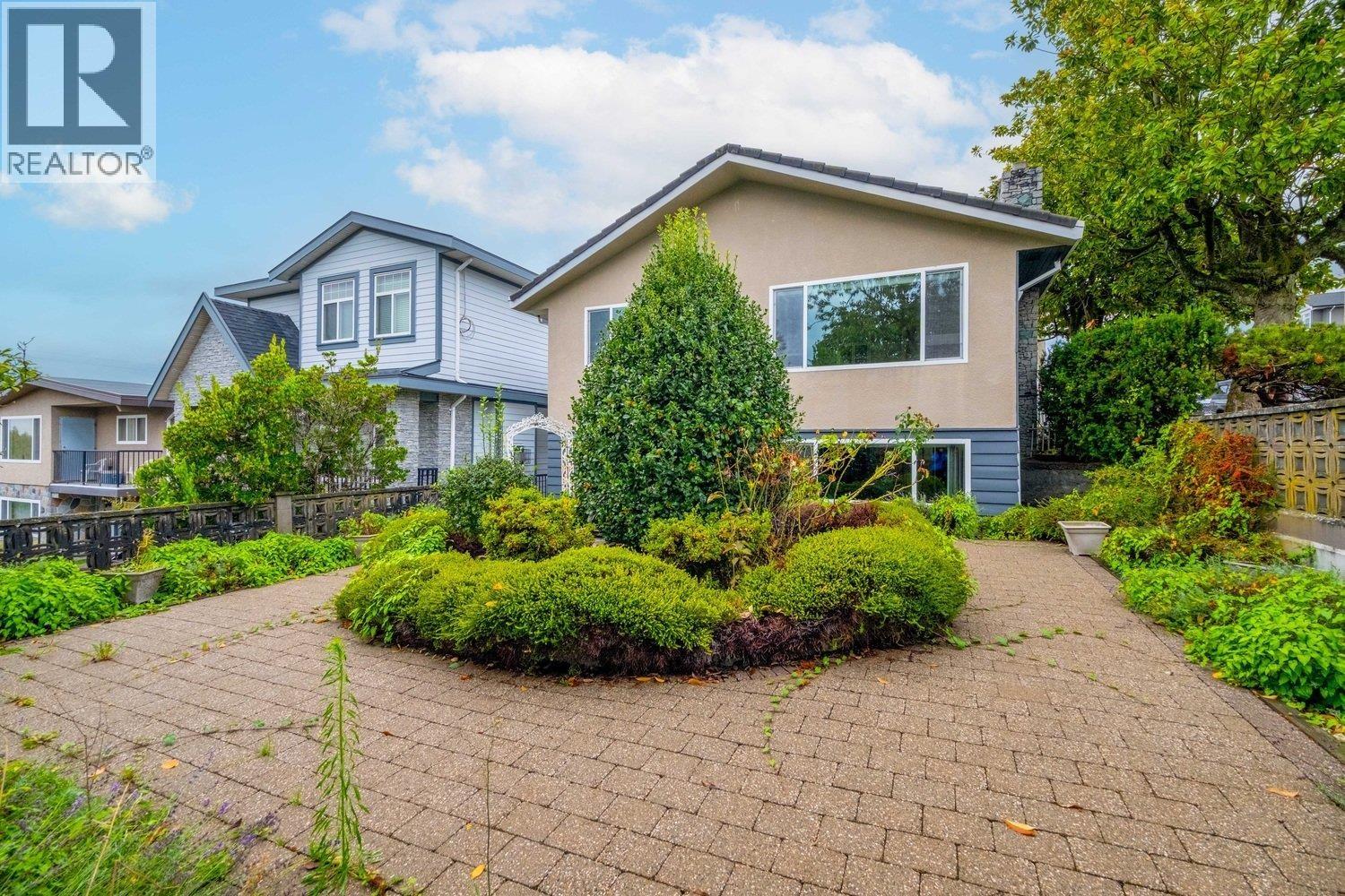 775 Esmond Avenue, Burnaby, British Columbia  V5C 4K4 - Photo 31 - R3052251