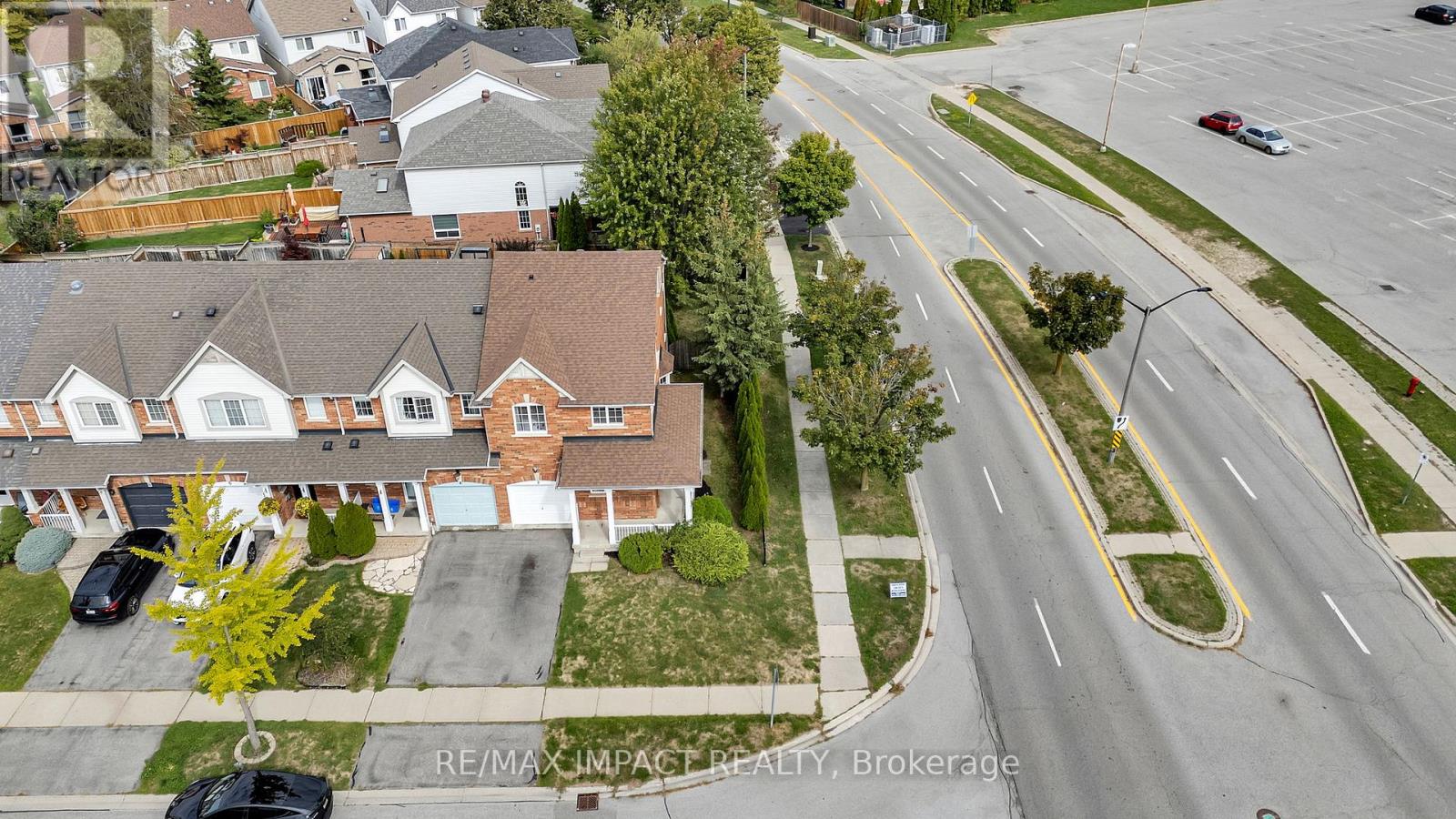 2 Plantation Court N, Whitby (Williamsburg), Ontario  L1P 1R2 - Photo 3 - E12426564