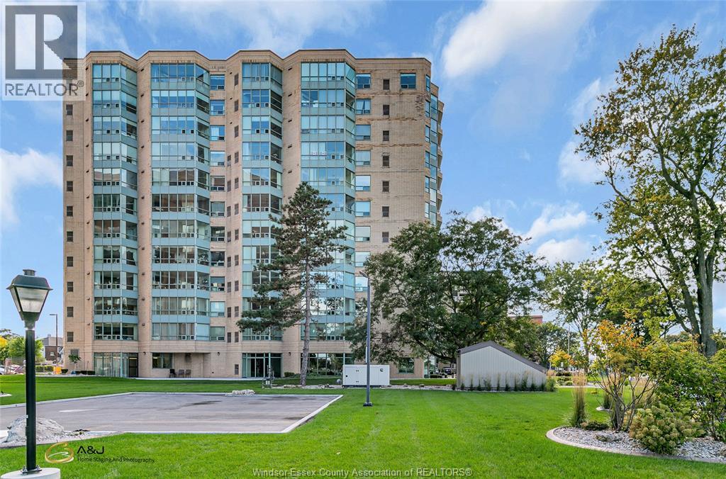 3601 Riverside Unit# 803, Windsor, Ontario  N8Y 4Y2 - Photo 2 - 25021266