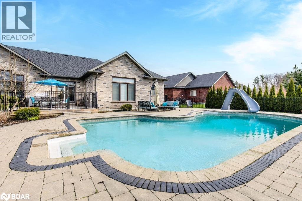 25 Mennill Drive, Snow Valley, Ontario  L0L 1Y3 - Photo 44 - 40773233