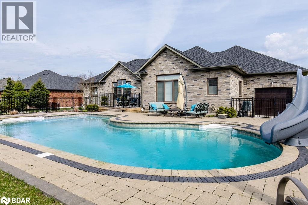 25 Mennill Drive, Snow Valley, Ontario  L0L 1Y3 - Photo 47 - 40773233