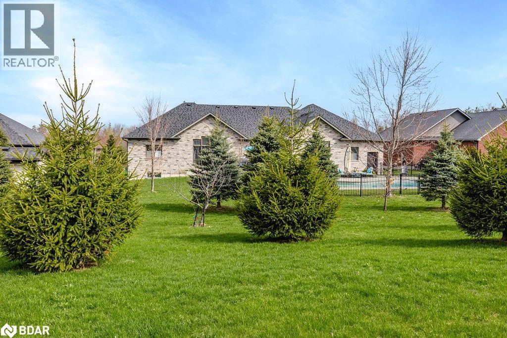 25 Mennill Drive, Snow Valley, Ontario  L0L 1Y3 - Photo 49 - 40773233