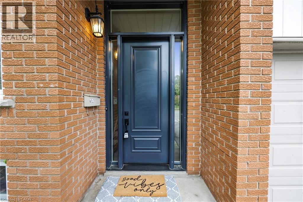 1196 Dowland Crescent, Burlington, Ontario  L7T 4C9 - Photo 4 - 40769952