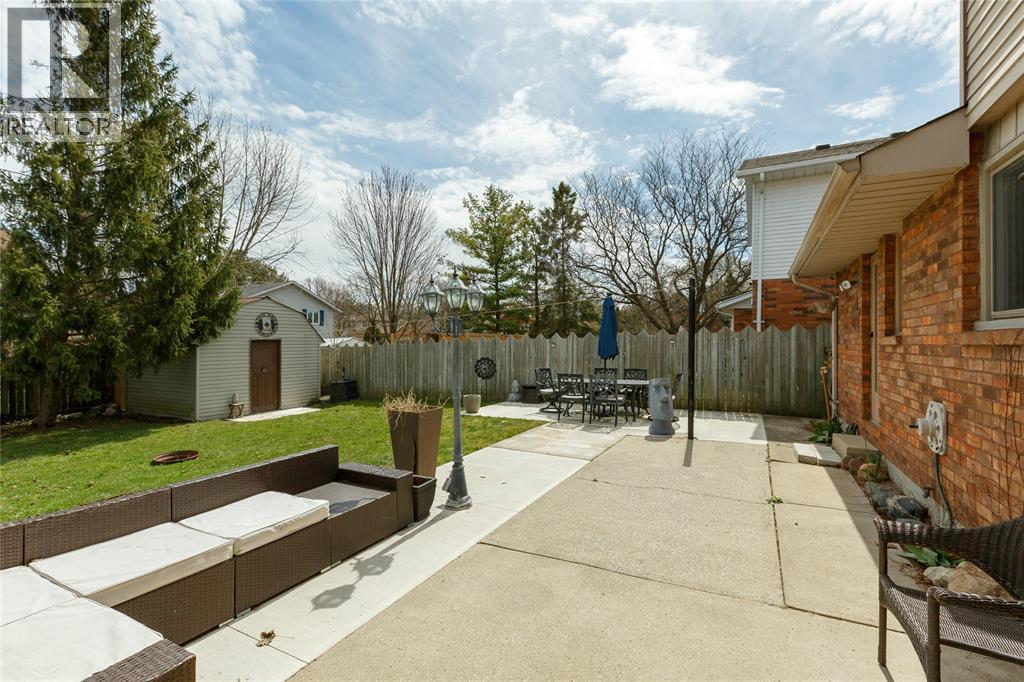 134 Conestoga Drive, Sarnia, Ontario  N7S 5V9 - Photo 38 - 25024252