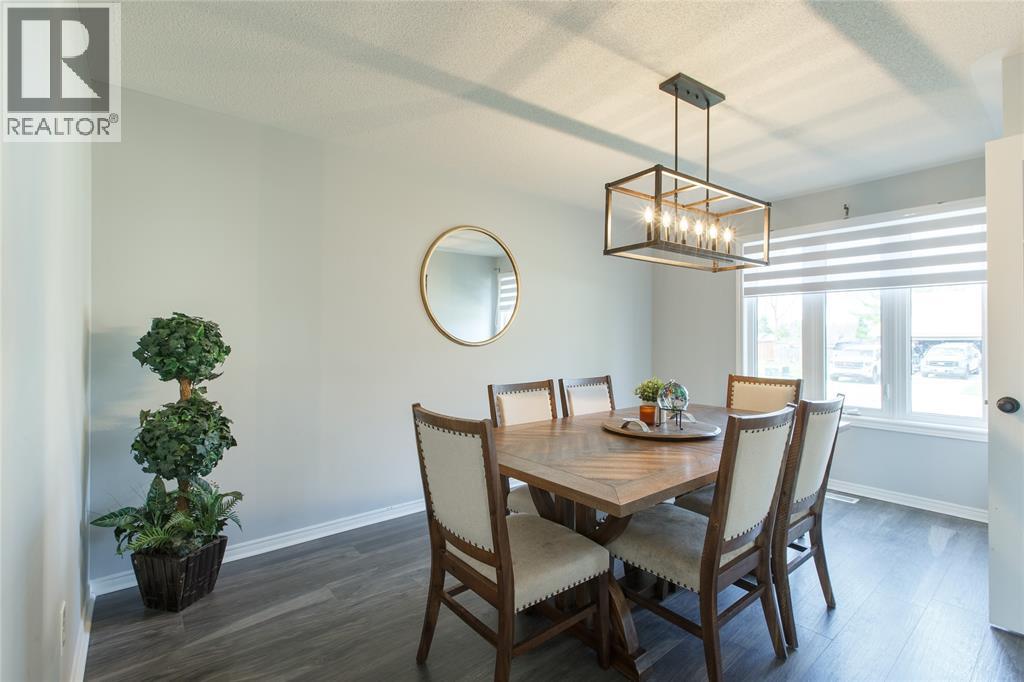 134 Conestoga Drive, Sarnia, Ontario  N7S 5V9 - Photo 5 - 25024252