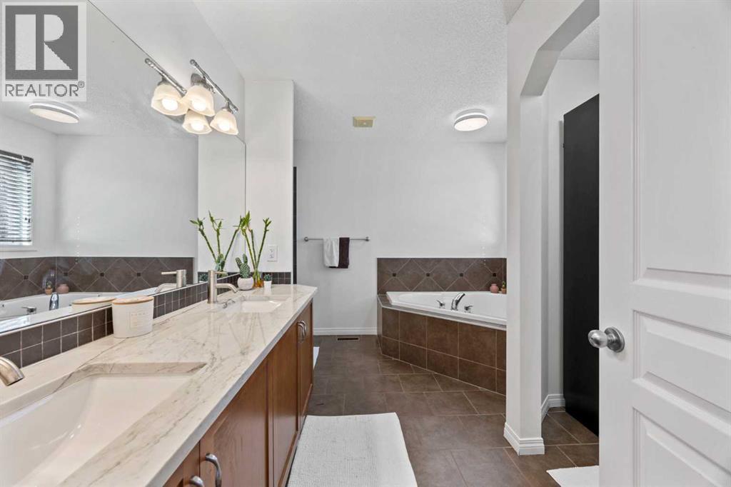 83 Aspen Stone Terrace Sw, Calgary, Alberta  T3H 5Z2 - Photo 16 - A2259693