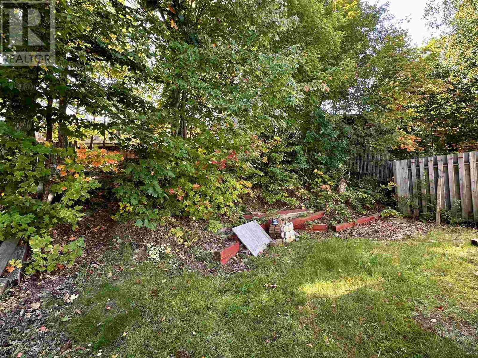 38 Beckett Blvd, Elliot Lake, Ontario  P5A 3P7 - Photo 27 - SM252768