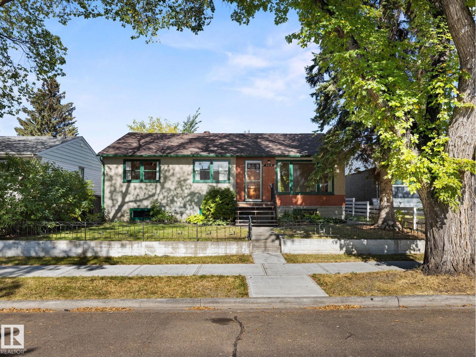 4018 115 Av Nw, Edmonton, Alberta  T5W 0V4 - Photo 2 - E4459451