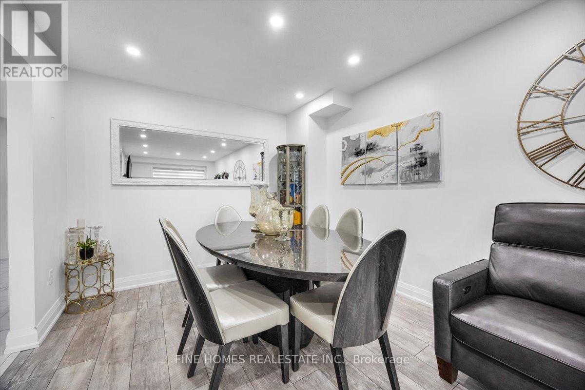 24 New Havens Way, Markham, Ontario  L3T 5G2 - Photo 12 - N12426489