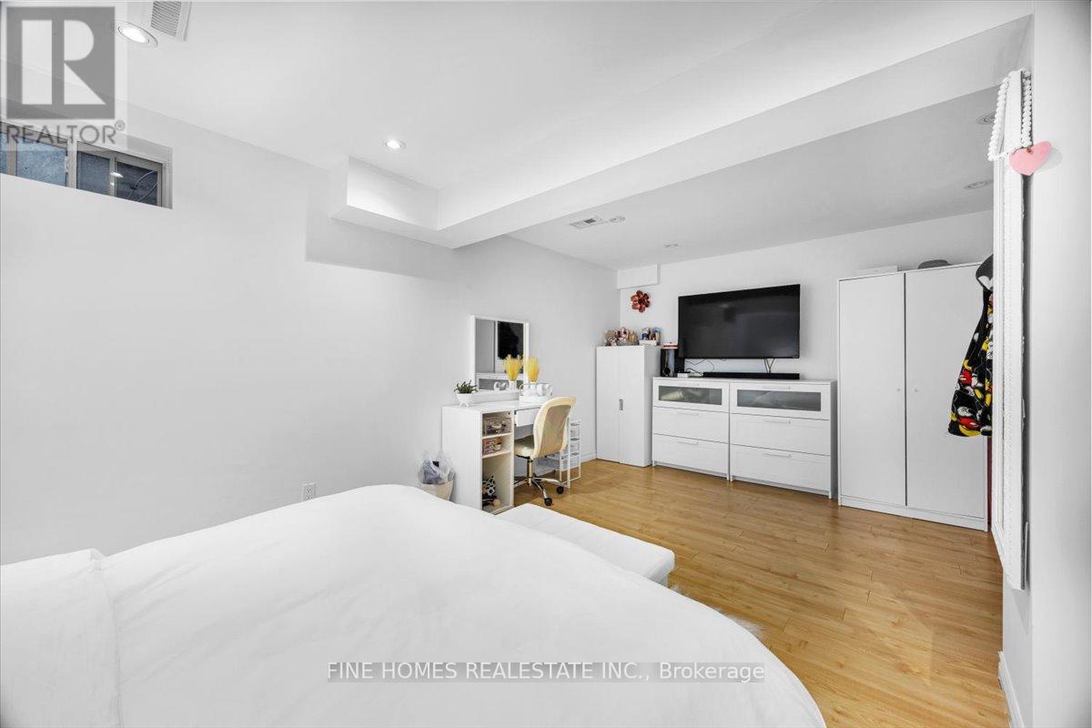 24 New Havens Way, Markham, Ontario  L3T 5G2 - Photo 27 - N12426489