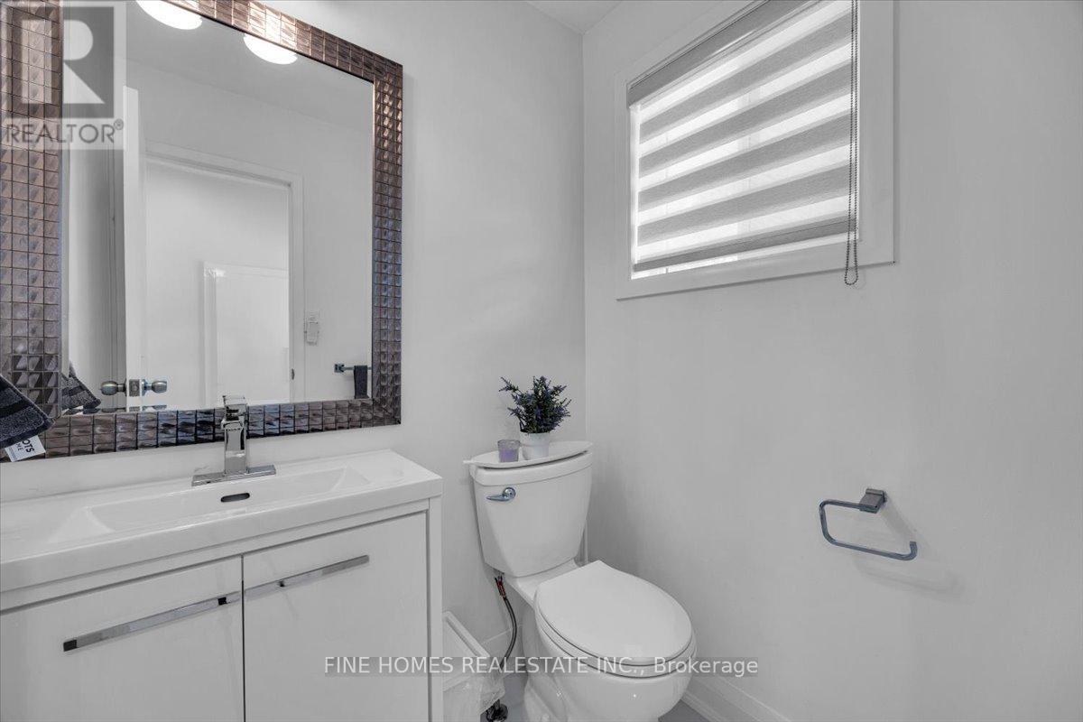 24 New Havens Way, Markham, Ontario  L3T 5G2 - Photo 6 - N12426489