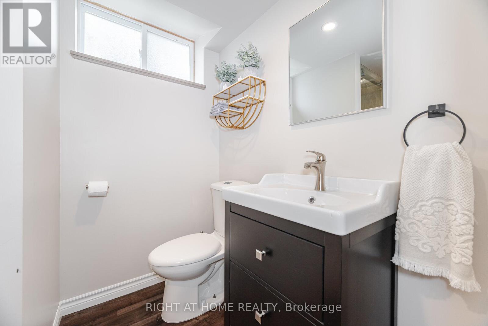 15 Kemano Road, Aurora, Ontario  L4G 2Y2 - Photo 42 - N12426497