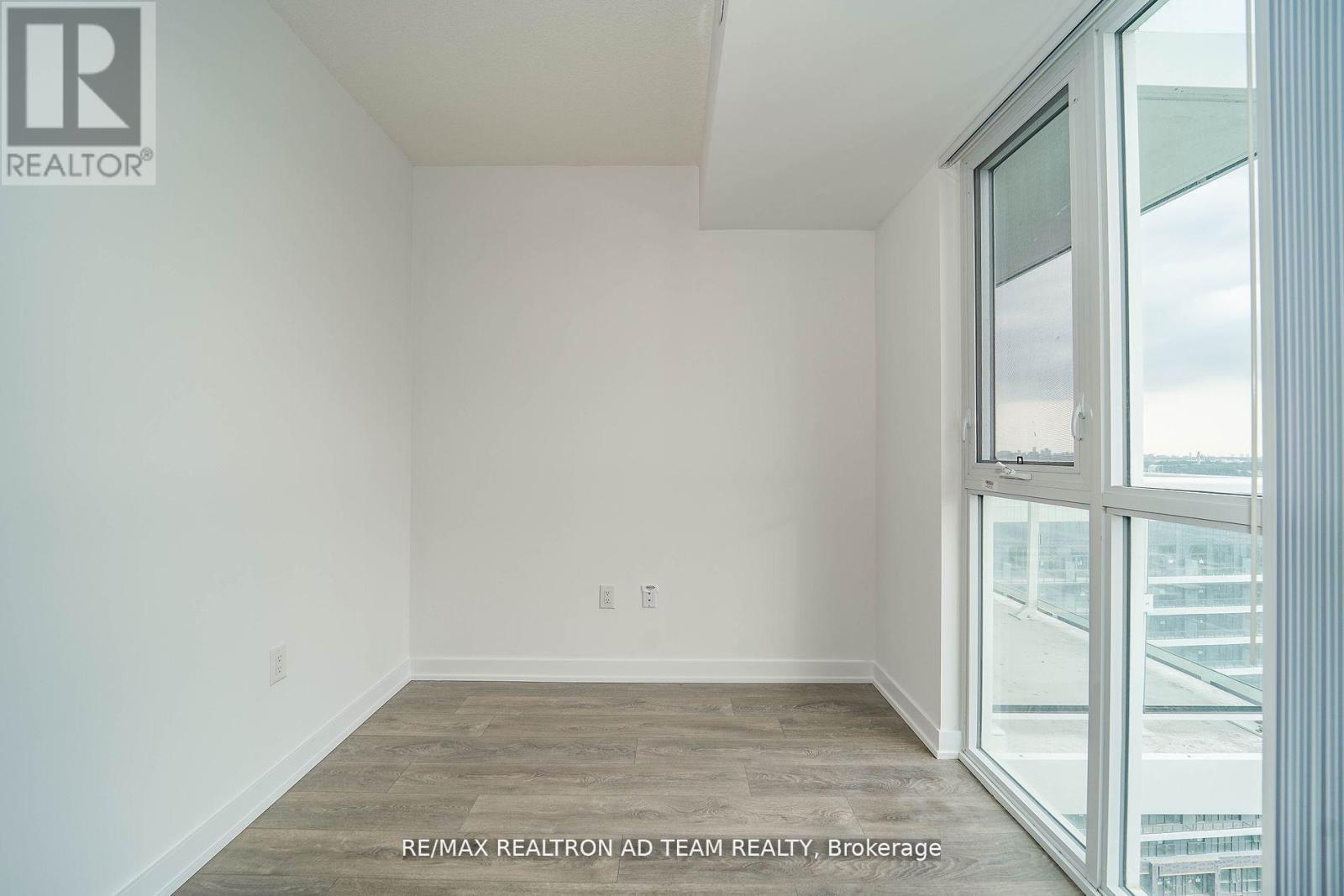 2003 - 38 Honeycrisp Crescent, Vaughan, Ontario  L4K 0M8 - Photo 20 - N12426550