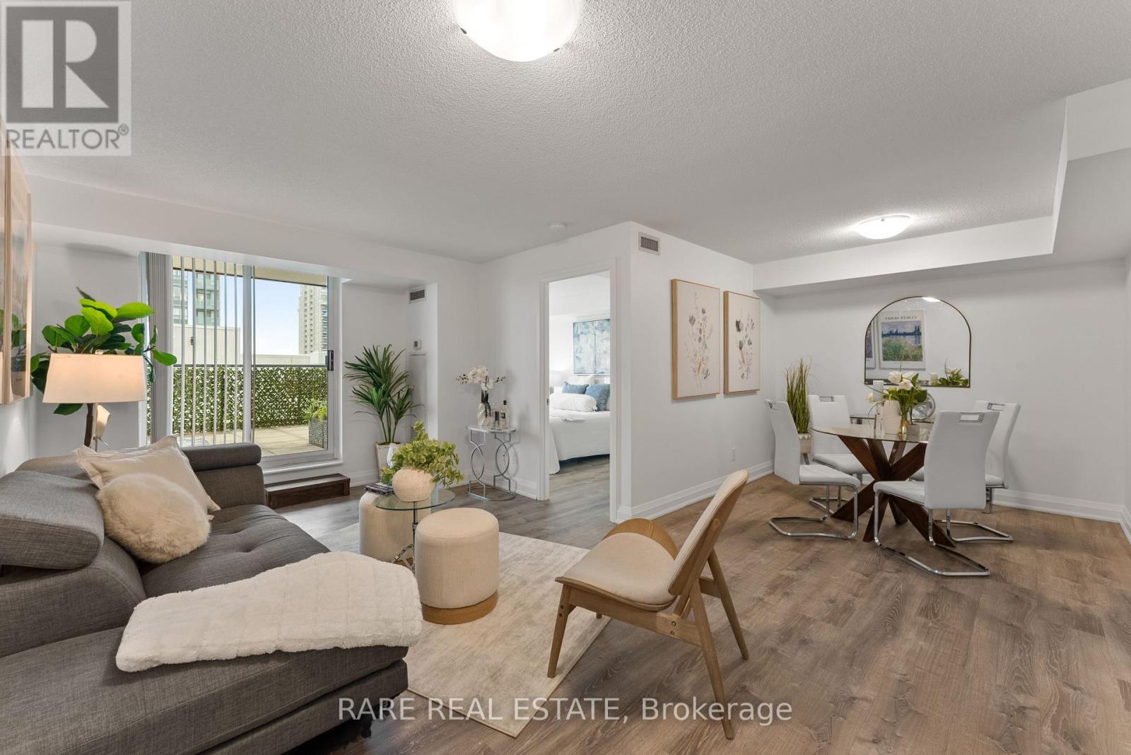 704 - 30 North Park Road, Vaughan, Ontario  L4J 0G6 - Photo 1 - N12426562