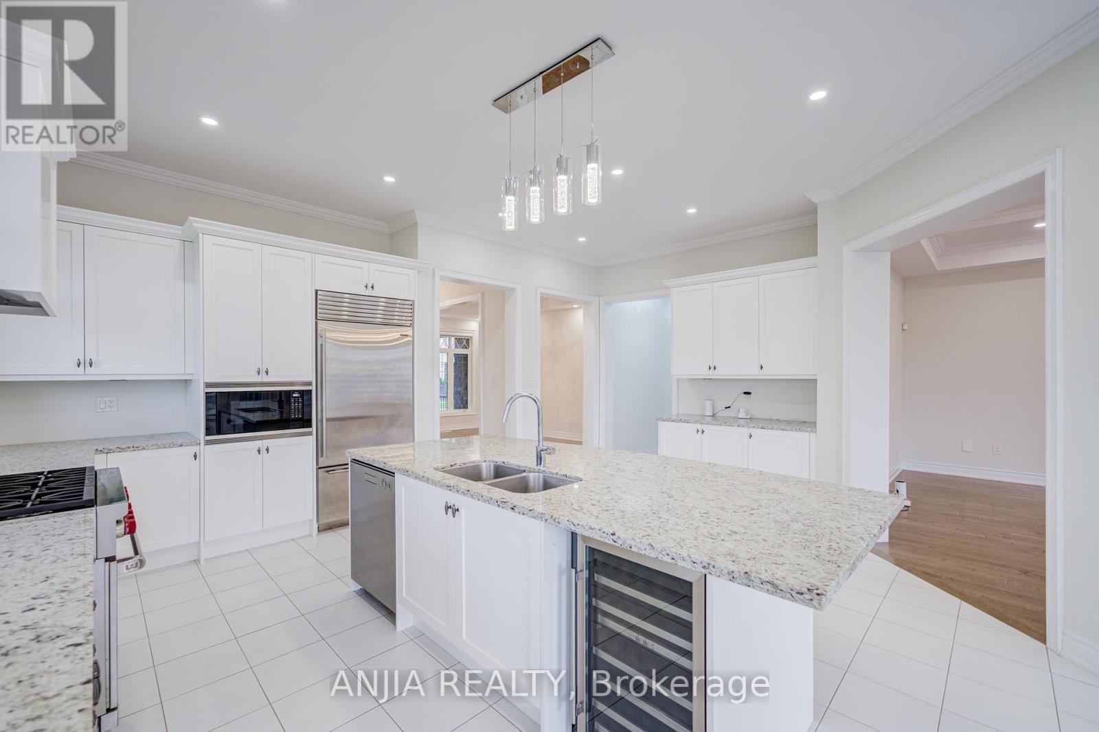 68 Oliver Emmerson Avenue, King, Ontario  L7B 0N8 - Photo 12 - N12426602