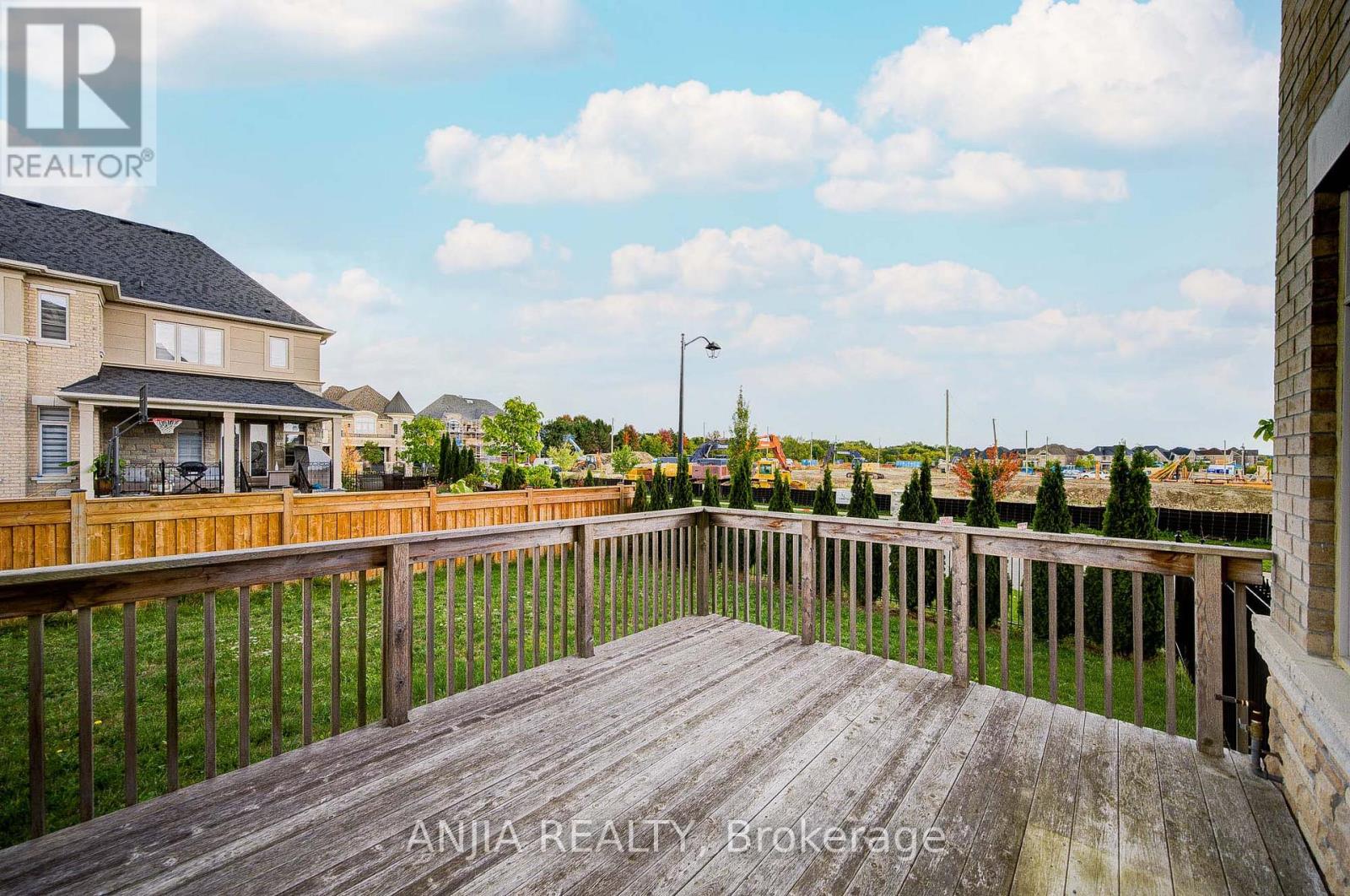 68 Oliver Emmerson Avenue, King, Ontario  L7B 0N8 - Photo 33 - N12426602