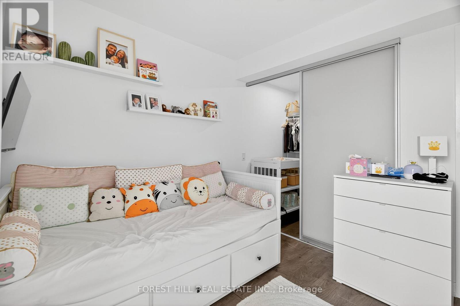 Th6 - 9 Buttermill Avenue, Vaughan, Ontario  L4K 0M5 - Photo 24 - N12426623