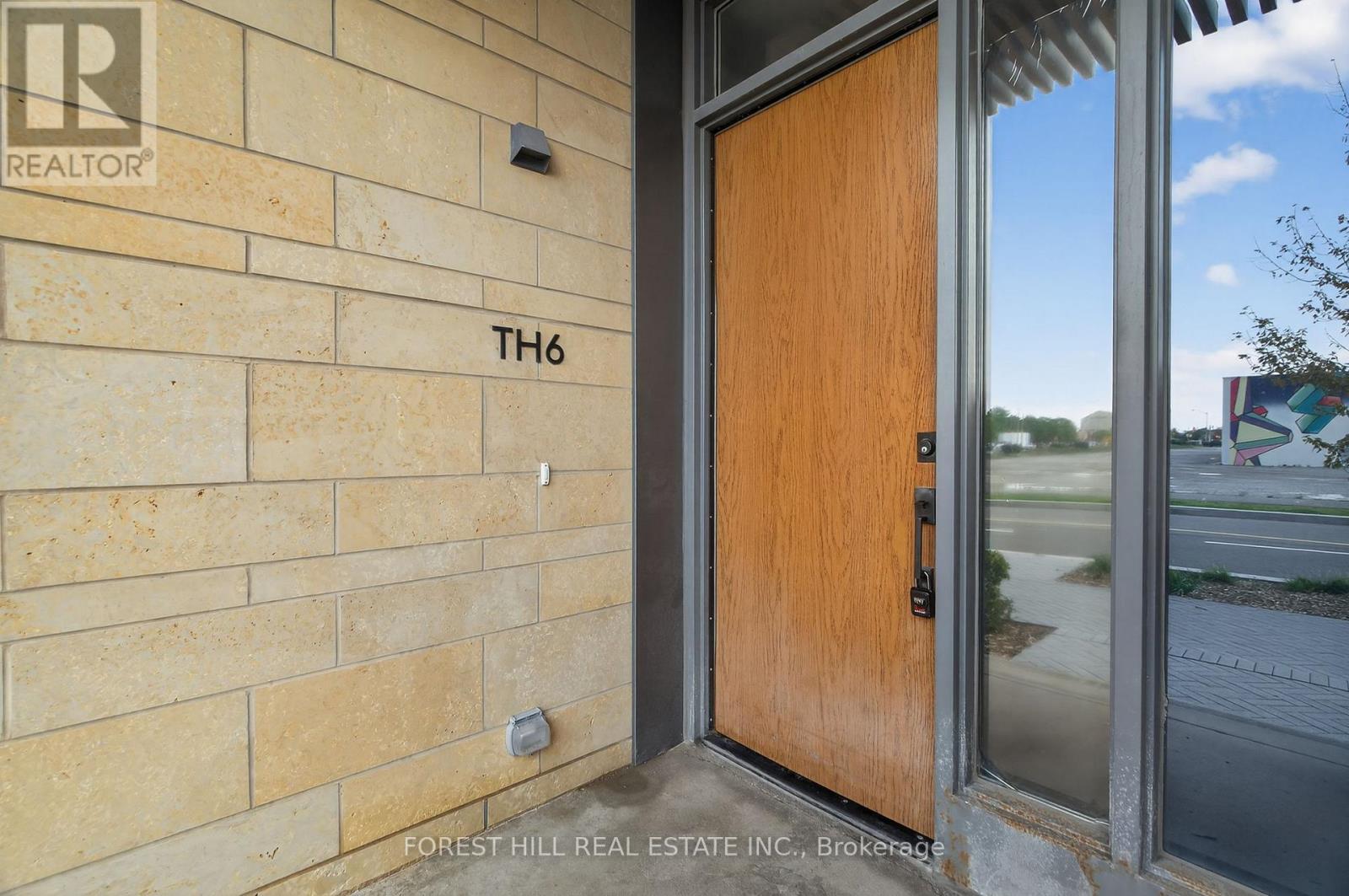 Th6 - 9 Buttermill Avenue, Vaughan, Ontario  L4K 0M5 - Photo 4 - N12426623