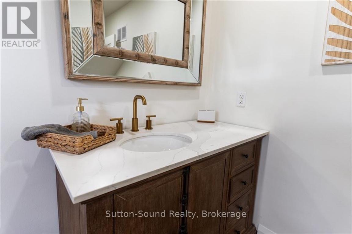 657 Brant Waterloo Road E, Brant, Ontario  N0B 1E0 - Photo 16 - X12402718