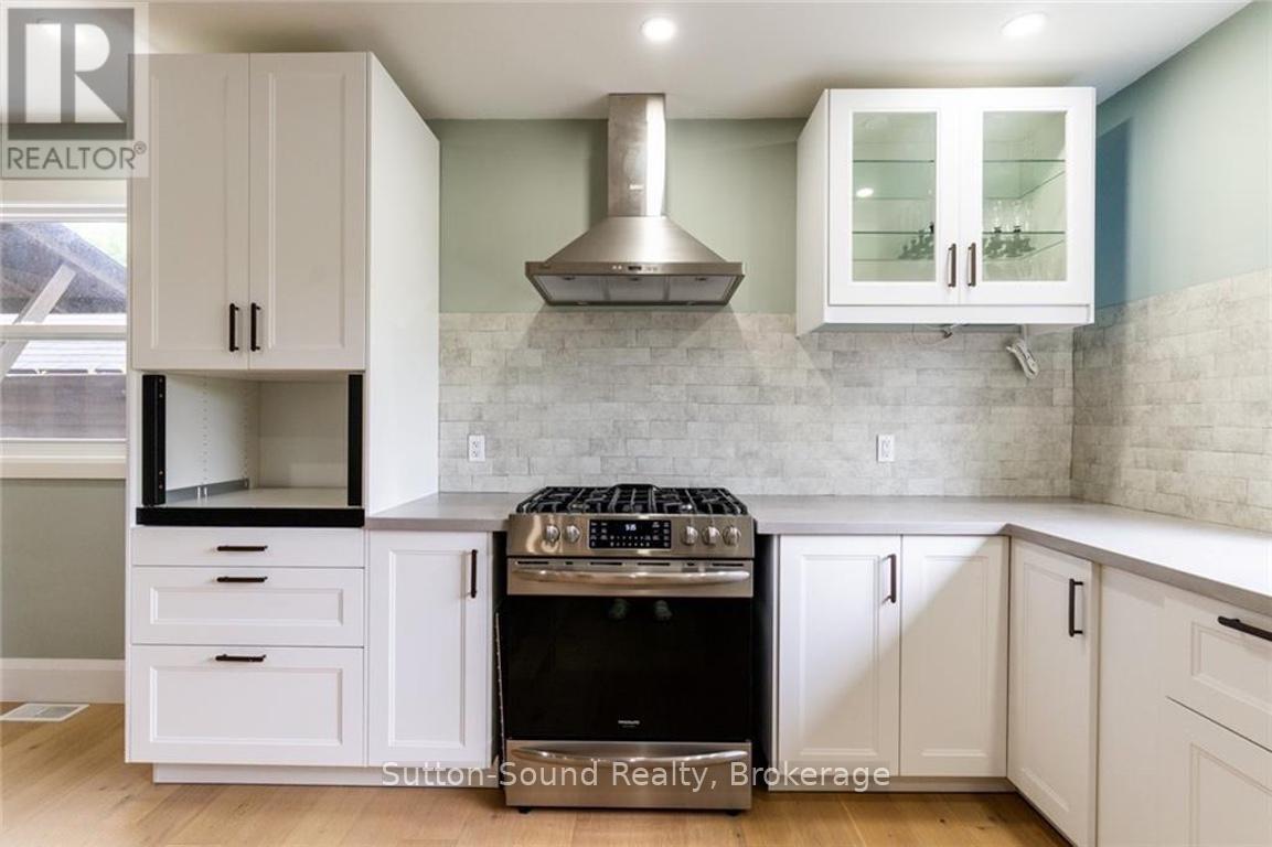 657 Brant Waterloo Road E, Brant, Ontario  N0B 1E0 - Photo 3 - X12402718