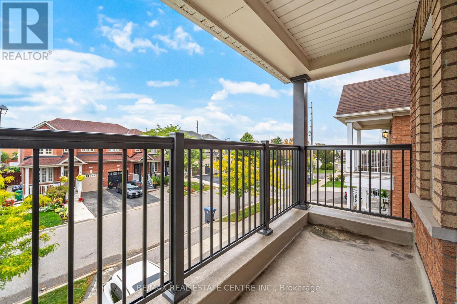 118 Connolly Crescent, Brampton, Ontario  L6R 0E3 - Photo 29 - W12426472