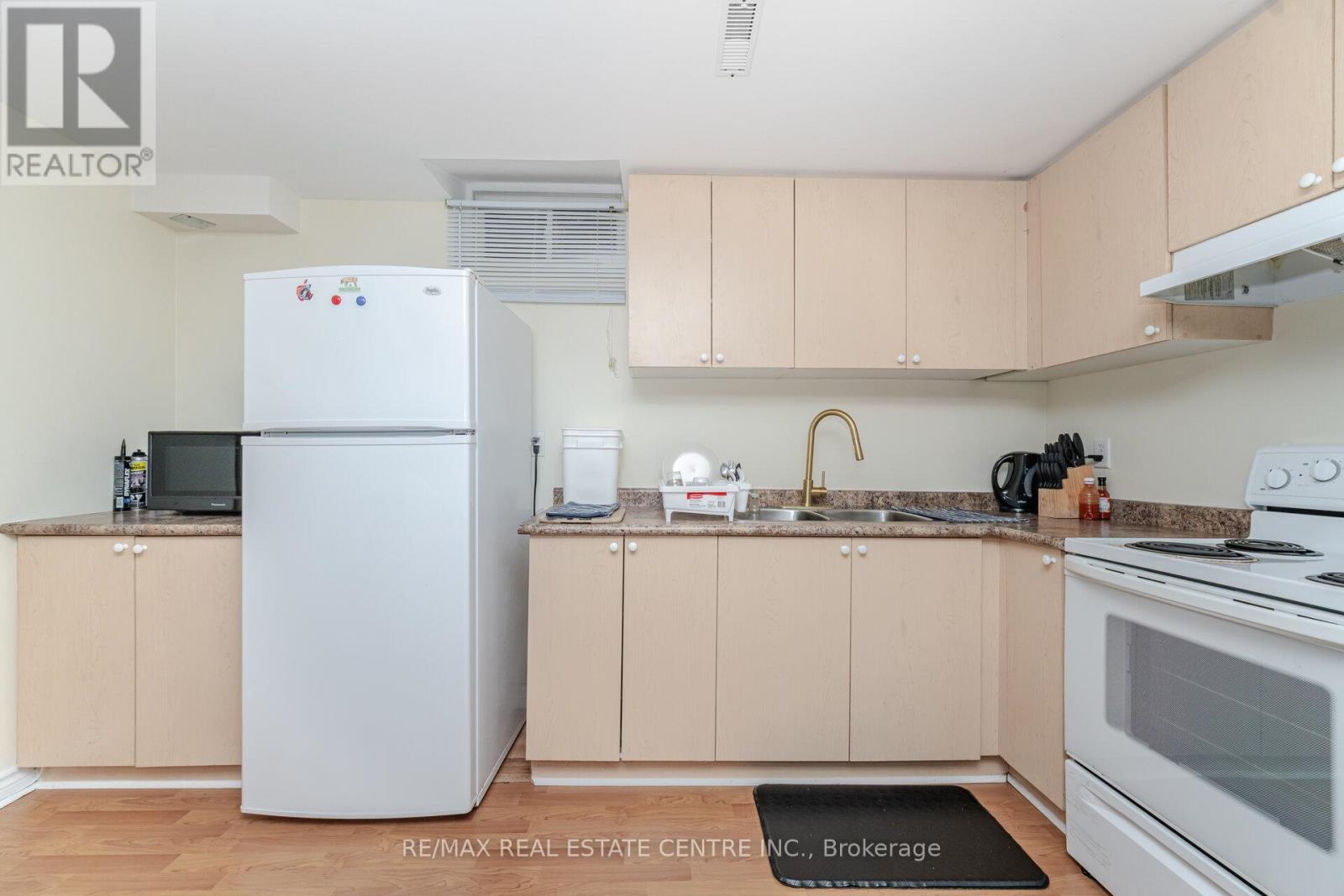 118 Connolly Crescent, Brampton, Ontario  L6R 0E3 - Photo 38 - W12426472