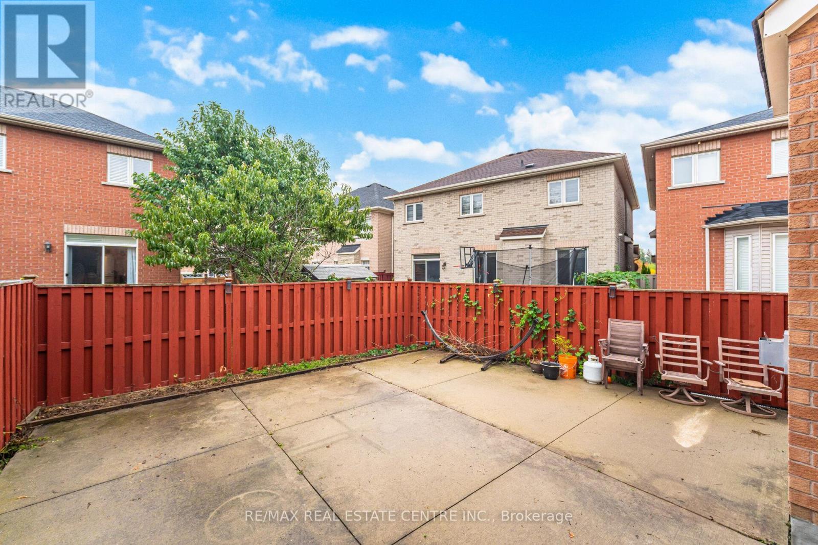 118 Connolly Crescent, Brampton, Ontario  L6R 0E3 - Photo 46 - W12426472