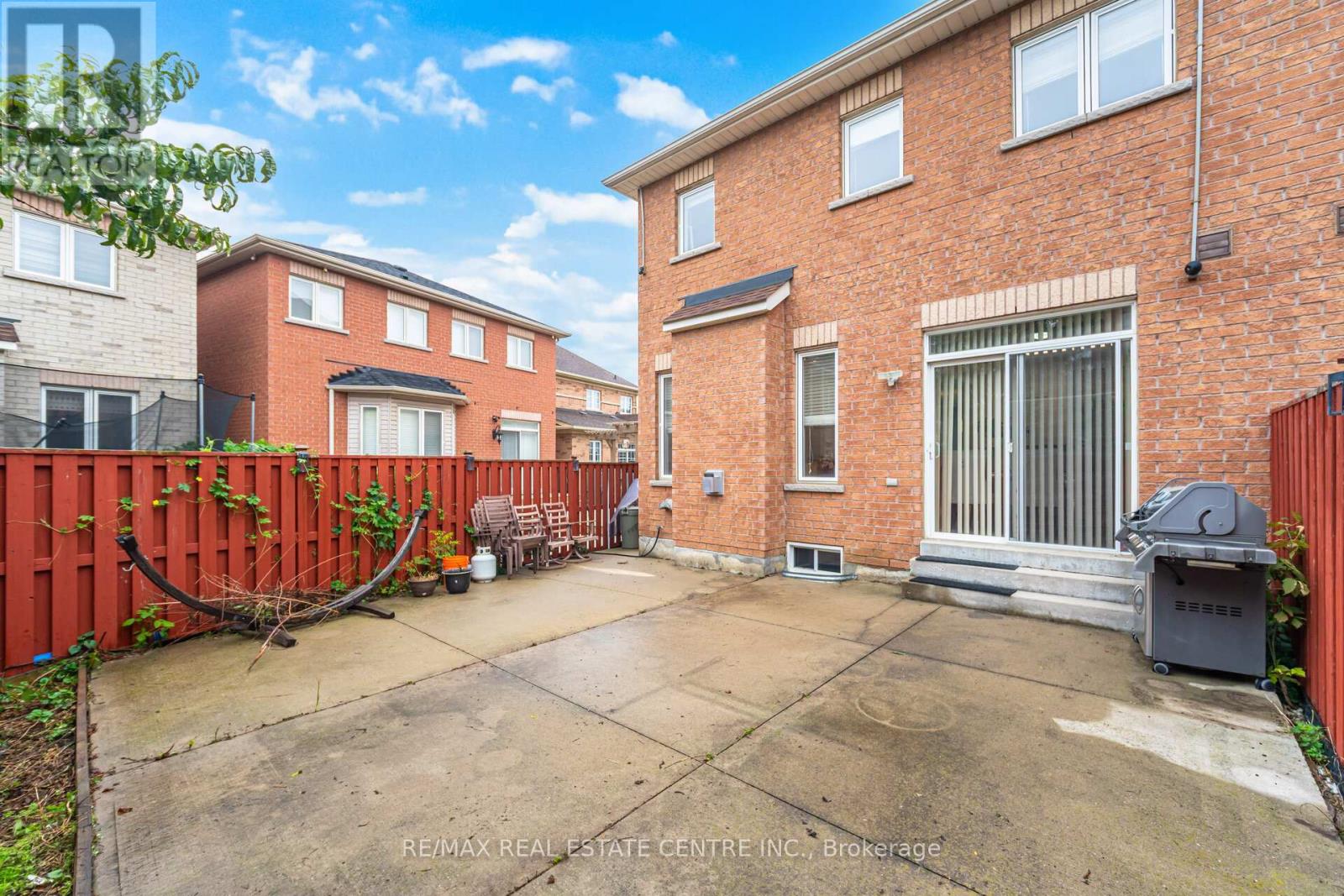 118 Connolly Crescent, Brampton, Ontario  L6R 0E3 - Photo 47 - W12426472
