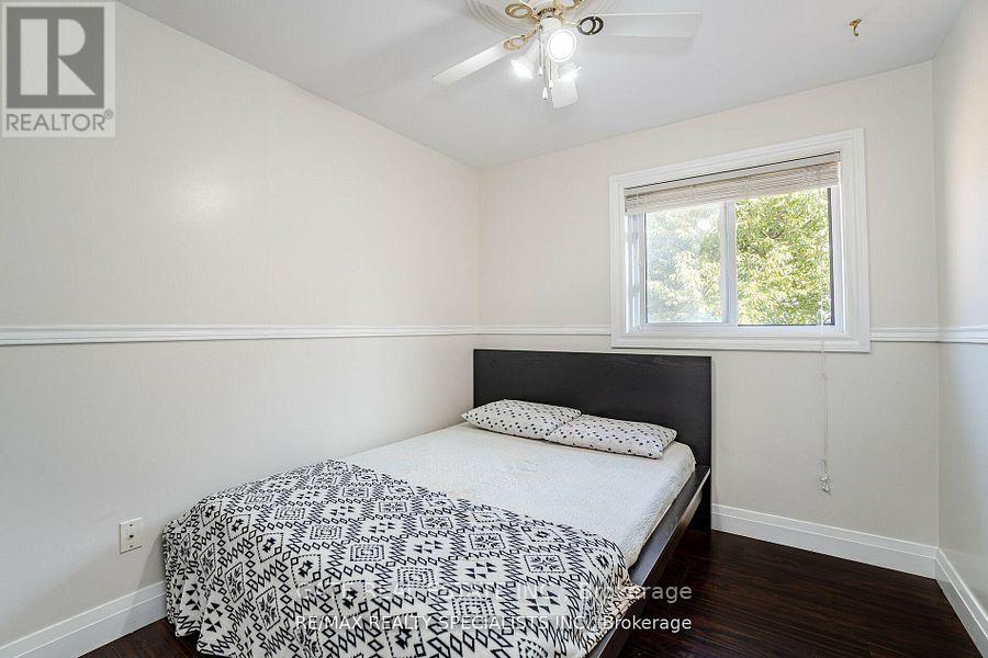 32 Panda Lane, Brampton, Ontario  L6S 5B7 - Photo 12 - W12426527
