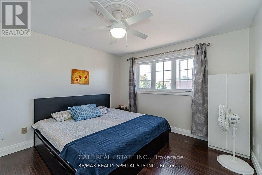 32 Panda Lane, Brampton, Ontario  L6S 5B7 - Photo 14 - W12426527