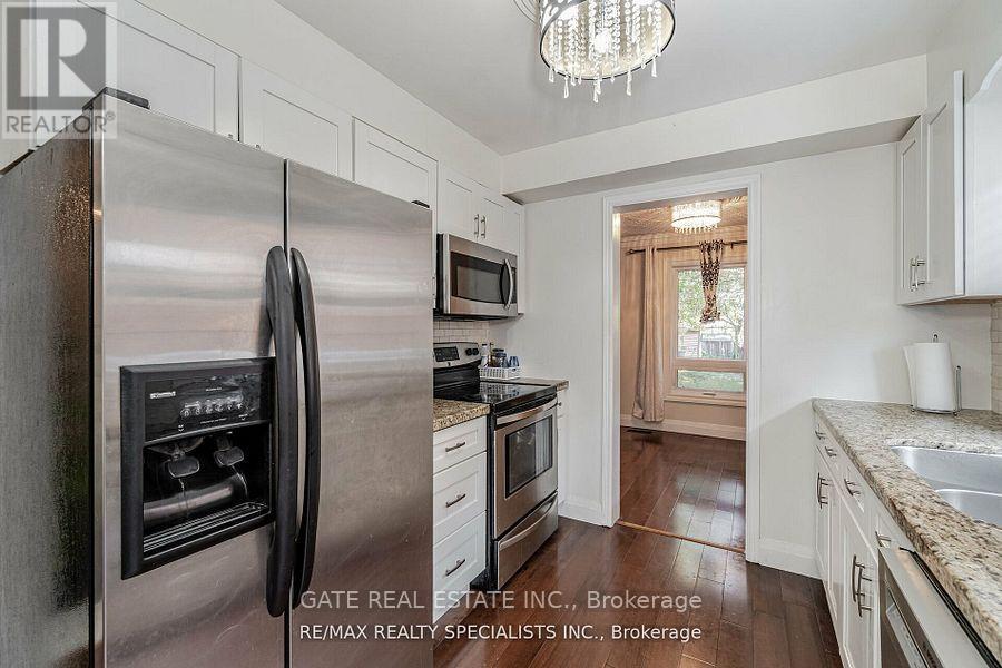 32 Panda Lane, Brampton, Ontario  L6S 5B7 - Photo 22 - W12426527