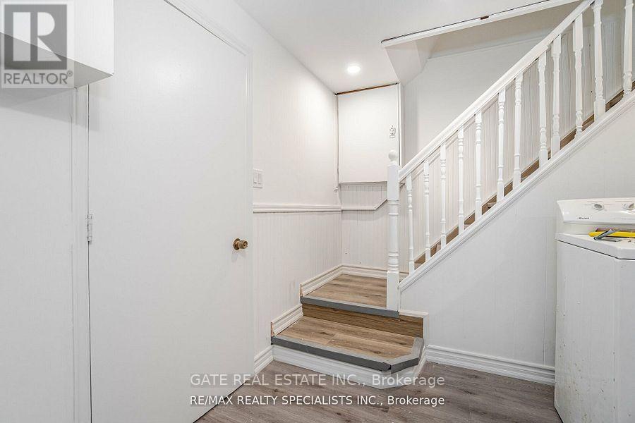 32 Panda Lane, Brampton, Ontario  L6S 5B7 - Photo 33 - W12426527