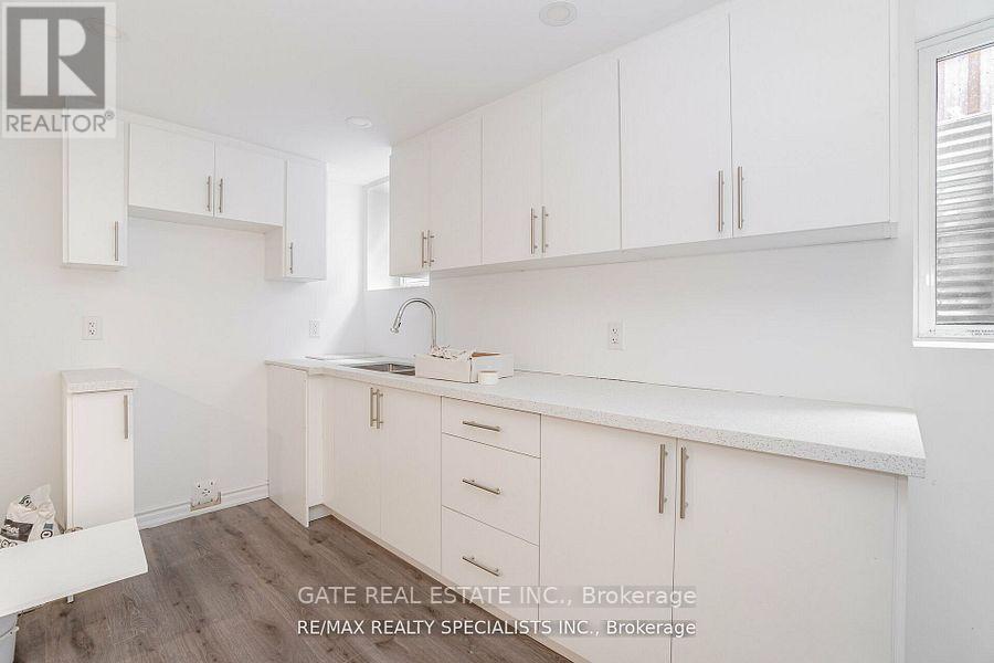 32 Panda Lane, Brampton, Ontario  L6S 5B7 - Photo 34 - W12426527
