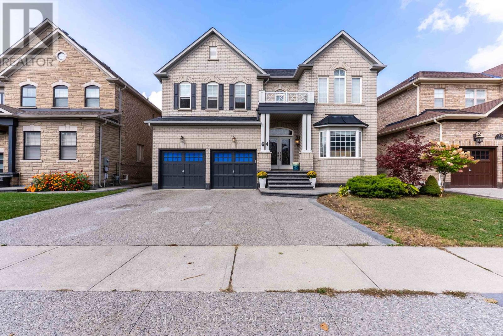 64 Jacksonville Drive, Brampton, Ontario  L6P 2Z2 - Photo 2 - W12426586