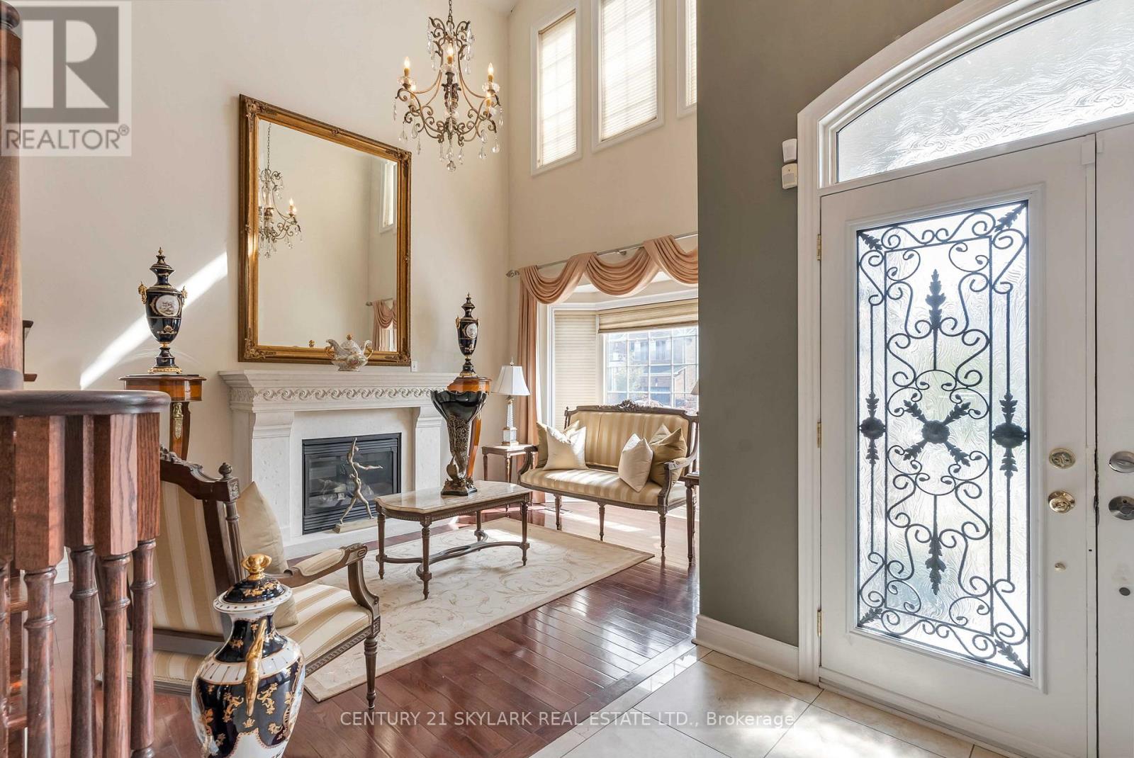 64 Jacksonville Drive, Brampton, Ontario  L6P 2Z2 - Photo 6 - W12426586